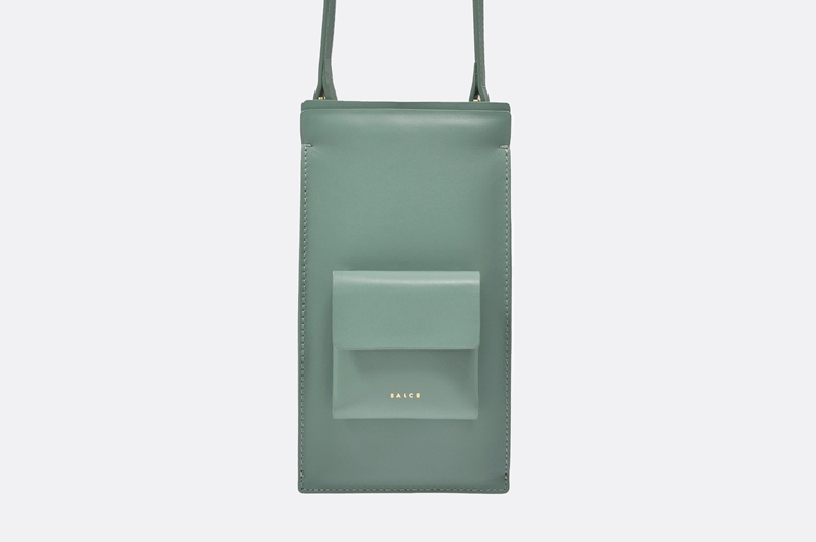 fei phone bag green detail 1